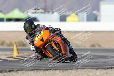 media/Jan-15-2026-Racers Edge (Thu) [[dfebeb70ab]]/3-B Group/Session 1 Turn 15/